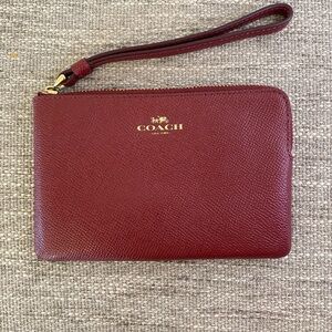 Coach Wristlet Wallet Maroon/Red
